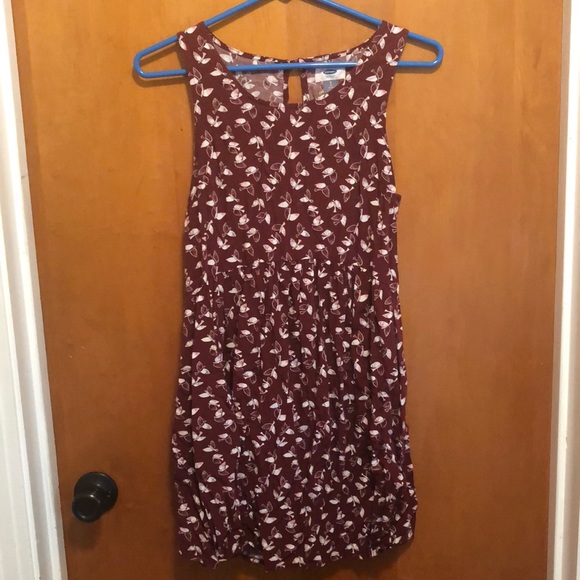 Old Navy Dresses & Skirts - Old Navy Wine Colored Patterned Woven Dress